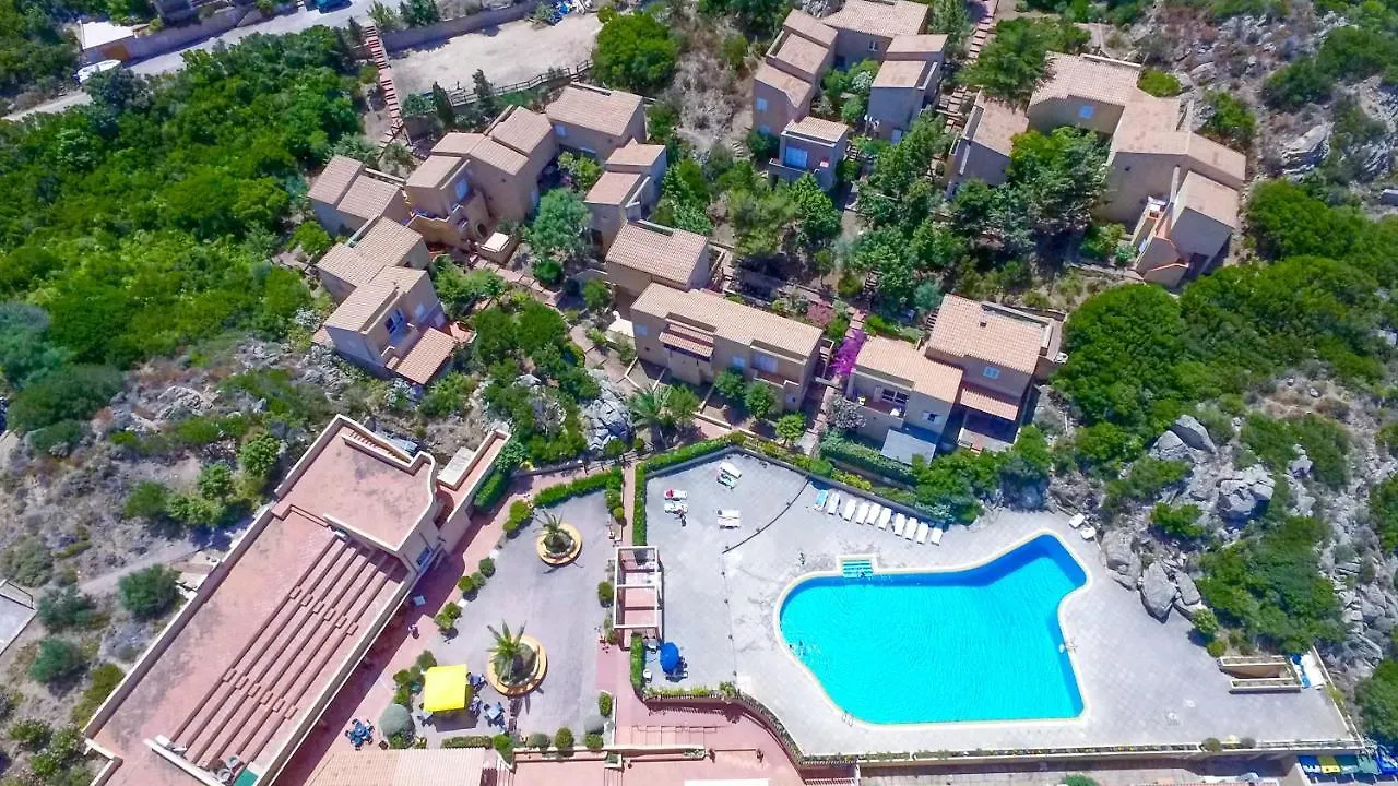 Costa Paradiso Apartments