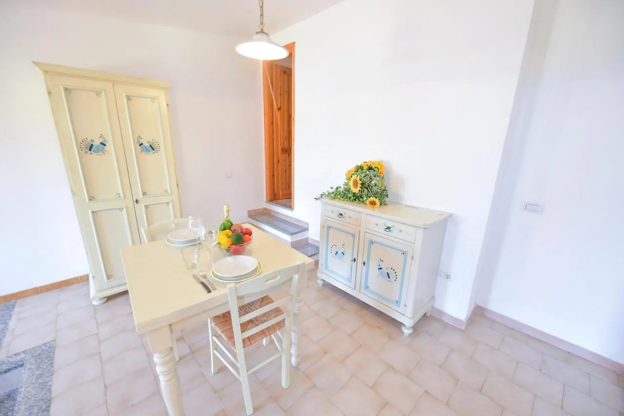 Costa Paradiso Apartments 0*, Costa Paradiso Italia
